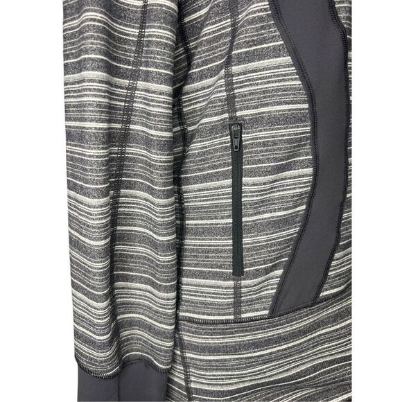 Lululemon Women’s 4 In Stride Jacket Gray Hooded Full Zip Logo Activewear - Picture 7 of 9